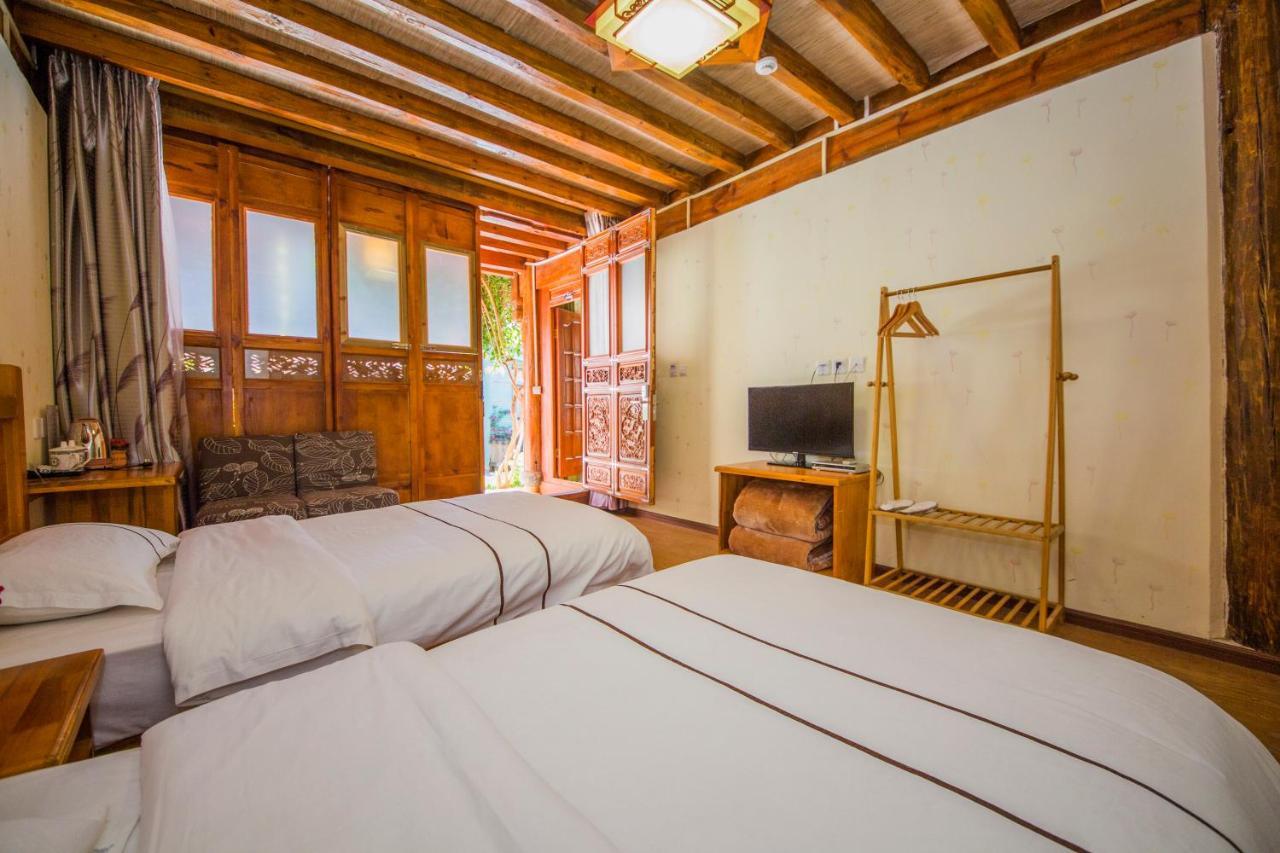 Lijiang Rongyi Homestay Εξωτερικό φωτογραφία