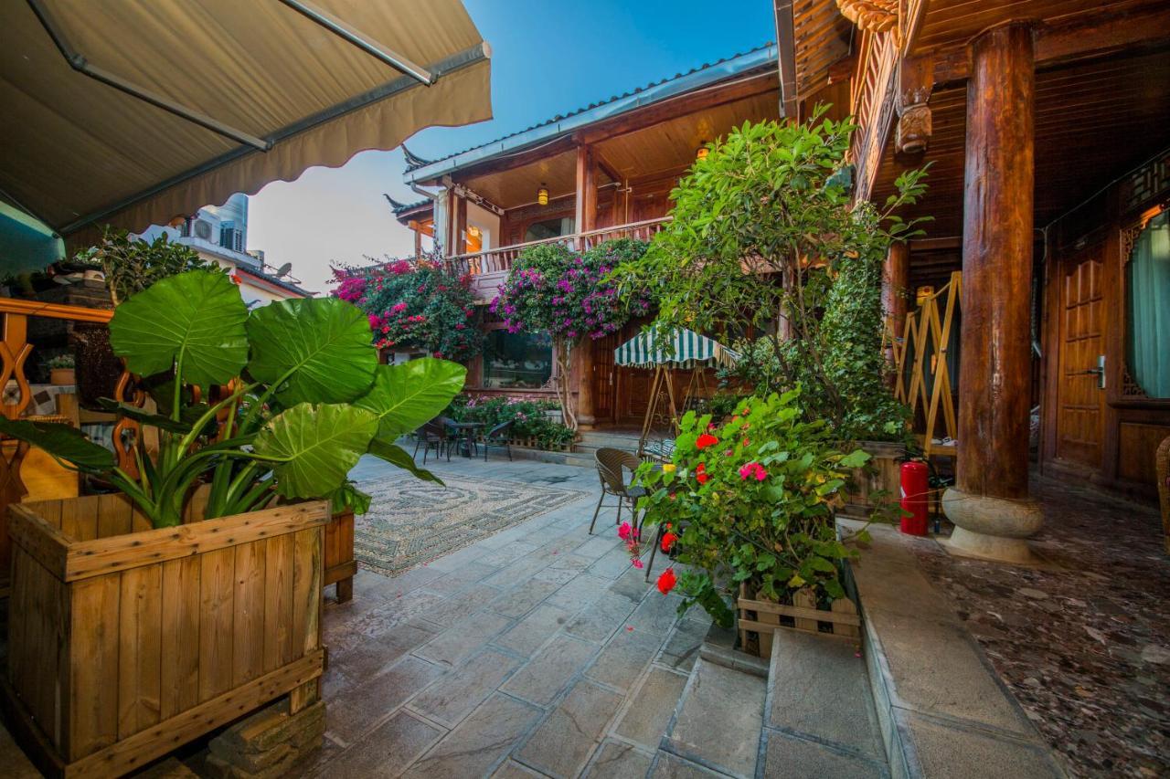 Lijiang Rongyi Homestay Εξωτερικό φωτογραφία